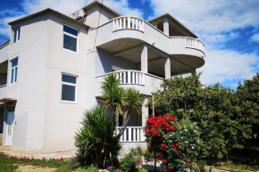 Apartments by the sea Kastel Kambelovac, Kastela - 21302